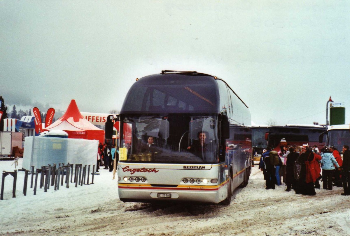 (123'519) - Engeloch, Riggisberg - BE 145'505 - Neoplan am 9. Januar 2010 in Adelboden, Weltcup