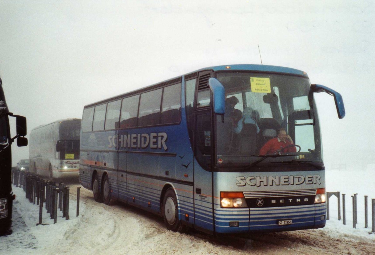 (123'920) - Schneider, Langendorf - SO 21'950 - Setra am 9. Januar 2010 in Adelboden, Weltcup