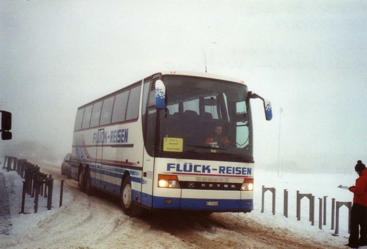 (123'927) - Flck, Brienz - BE 170'009 - Setra am 9. Januar 2010 in Adelboden, Weltcup