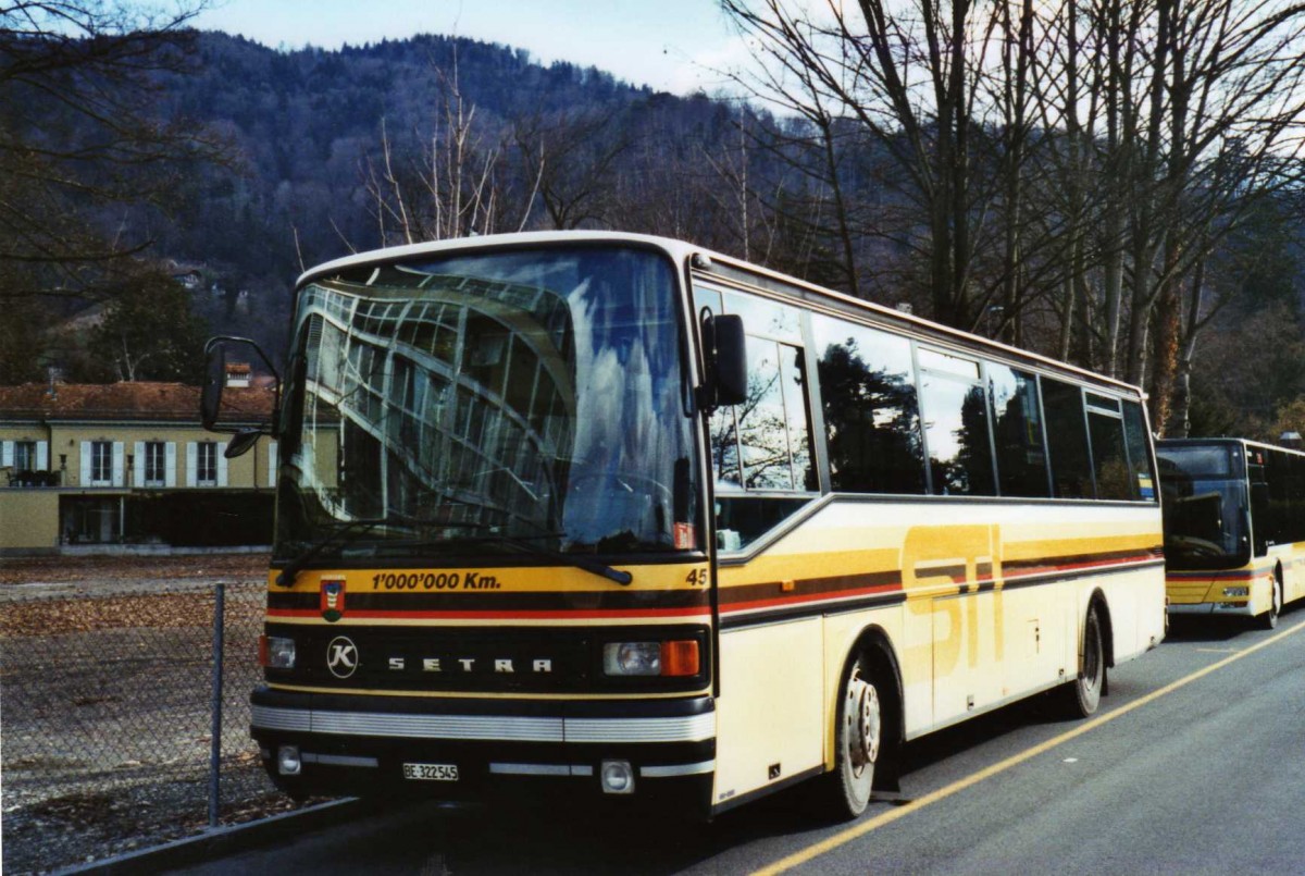 (124'537) - STI Thun - Nr. 45/BE 322'545 - Setra (ex AGS Sigriswil Nr. 3) am 5. Mrz 2010 bei der Schifflndte Thun