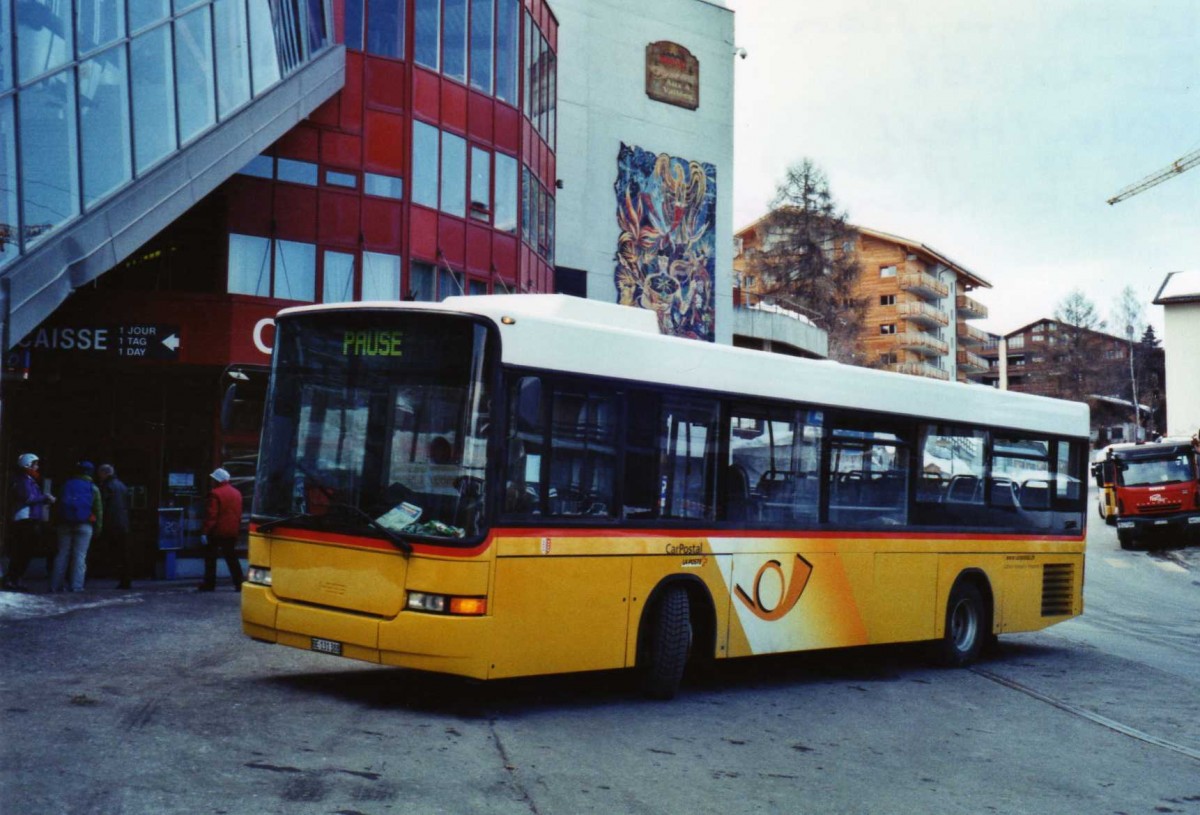 (124'634) - Lathion, Sion - BE 131'388 - Volvo/Hess (ex MOB Montreux Nr. 26; ex Maag, Kloten Nr. 38) am 9. Mrz 2010 in Haute-Nendaz, Tl