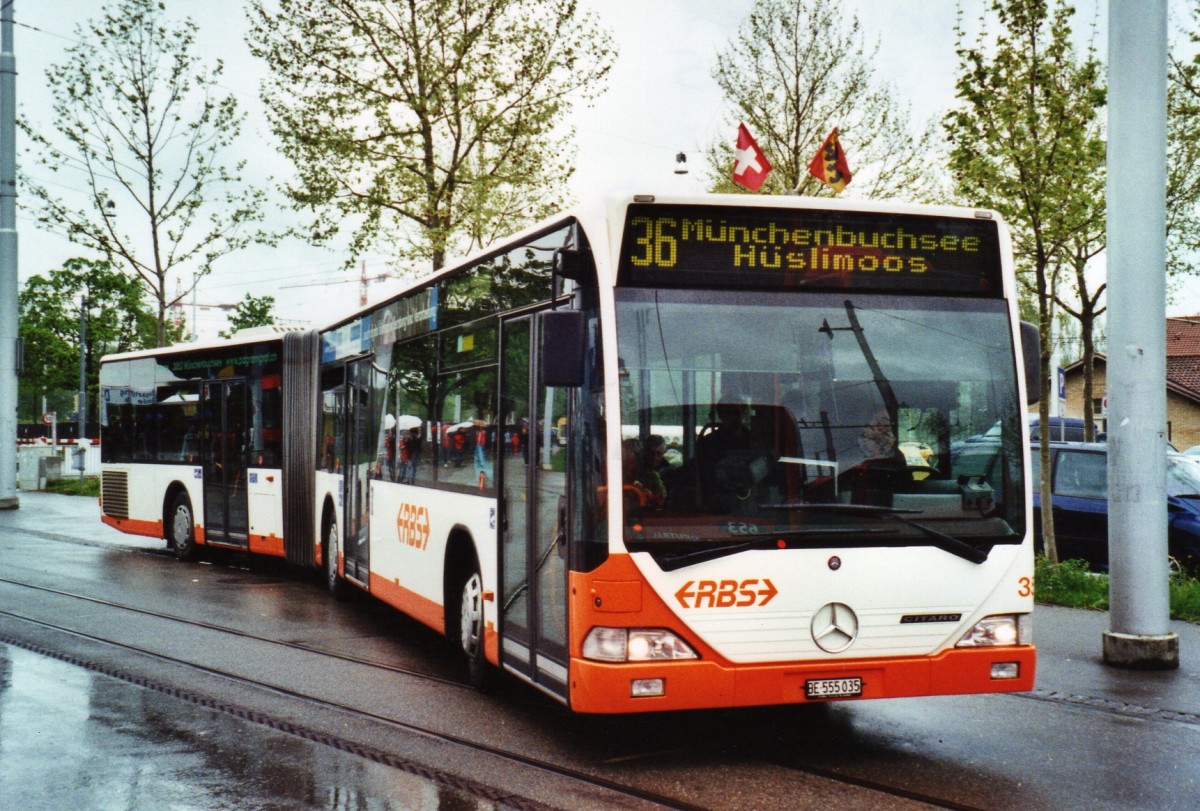 (126'110) - RBS Worblaufen - Nr. 35/BE 555'035 - Mercedes am 2. Mai 2010 in Bern, Guisanplatz