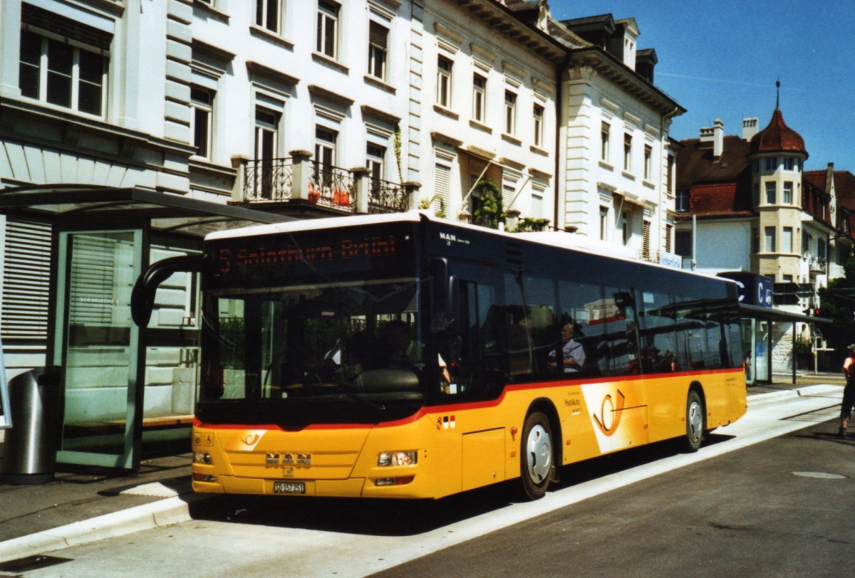 (126'435) - Steiner, Messen - SO 157'251 - MAN am 24. Mai 2010 beim Hauptbahnhof Solothurn