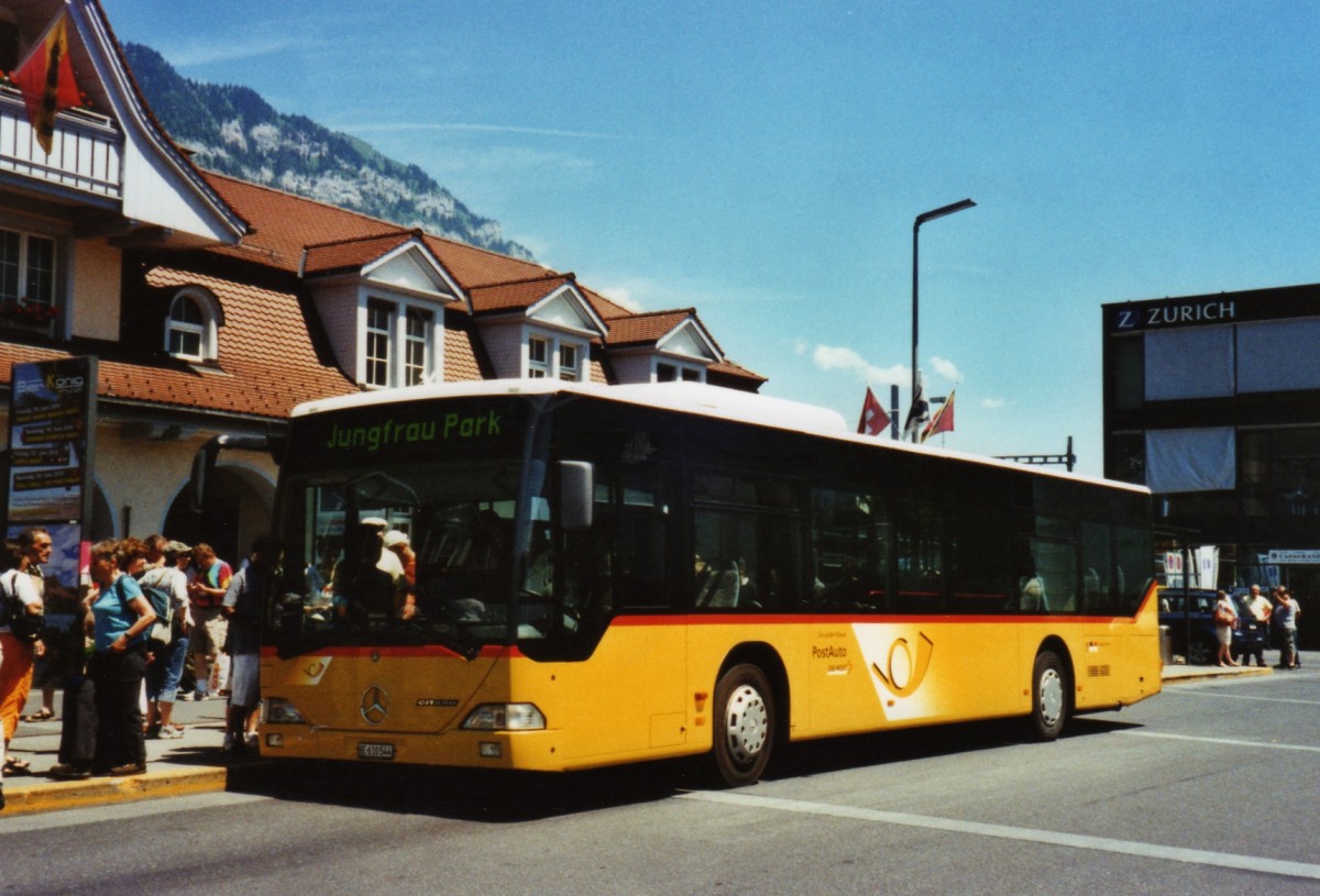 (127'036) - PostAuto Bern - BE 610'544 - Mercedes am 26. Juni 2010 beim Bahnhof Interlaken Ost