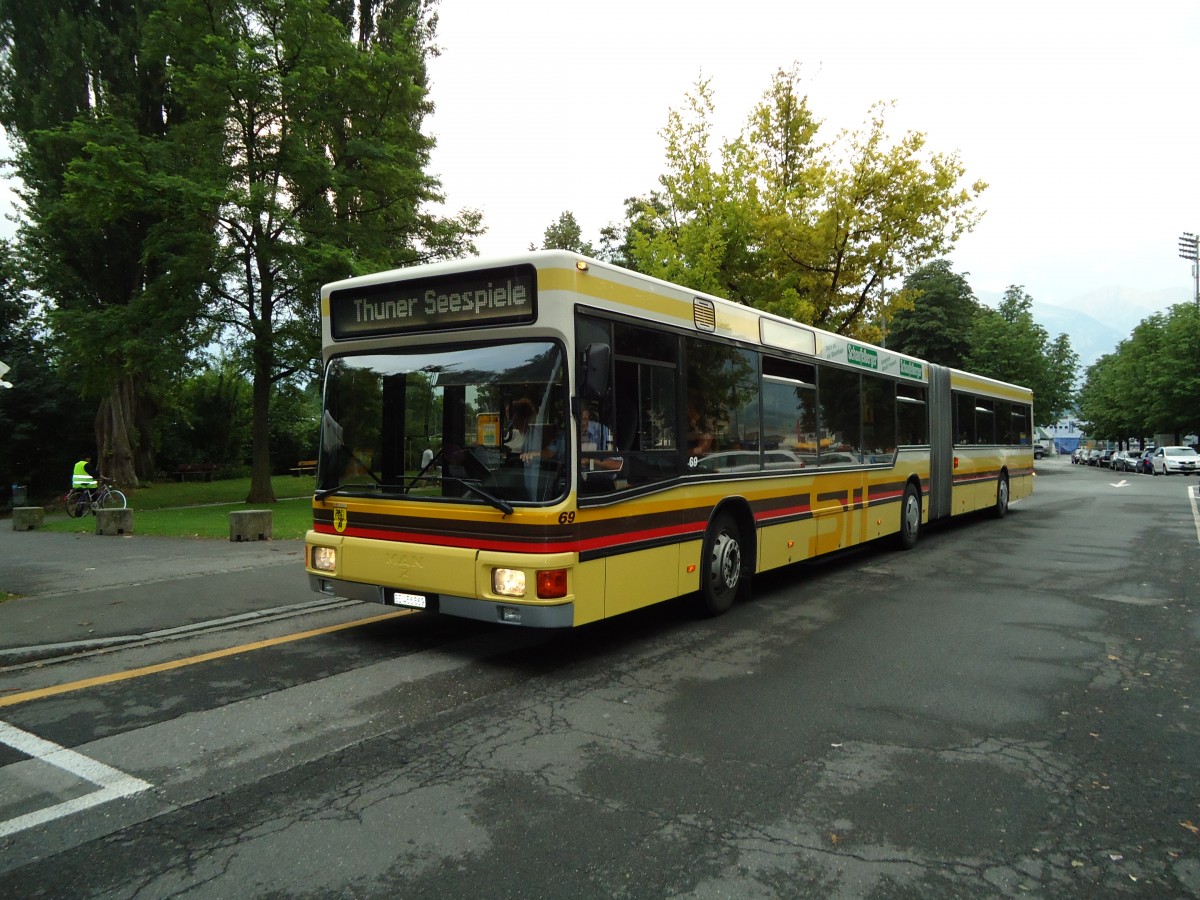 (127'999) - STI Thun - Nr. 69/BE 456'869 - MAN am 16. Juli 2010 in Thun, Lachen