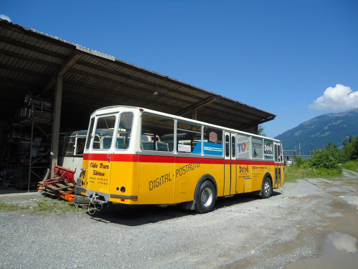 (128'261) - Oldie-Tours Zrisee, Nfels - Saurer/Hess (ex Wohlgemuth, Hochwald) am 7. August 2010 in Nfels, Industrie