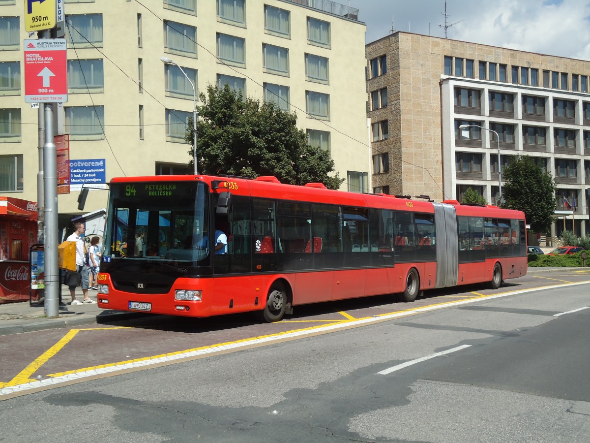 (128'501) - DPB Bratislava - Nr. 4233/BA-904ZJ - SOR am 10. August 2010 in Bratislava, Zochova