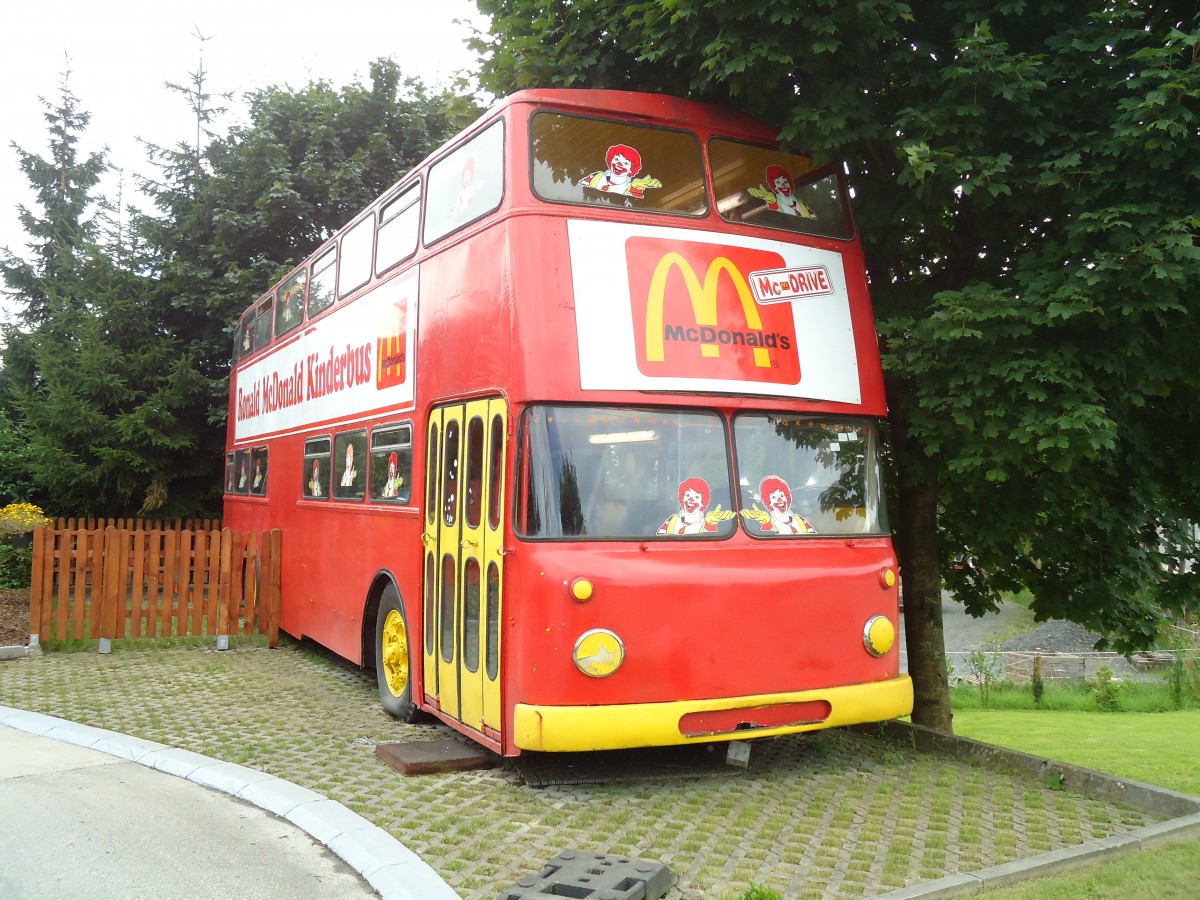 (128'616) - McDonald's, Kufstein - Bssing (ex BVB Berlin) am 11. August 2010 in Kufstein, McDonald's