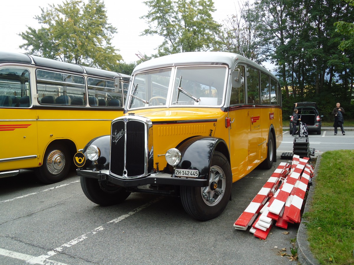 (129'806) - Dozza, Ksnacht - Nr. 6/ZH 142'445 - Saurer/Krapf (ex Roost, Steinhausen; ex Fleischmann, Schaffhausen; ex Mezger, Altdorf/SH) am 18. September 2010 in Chur, Obere Au