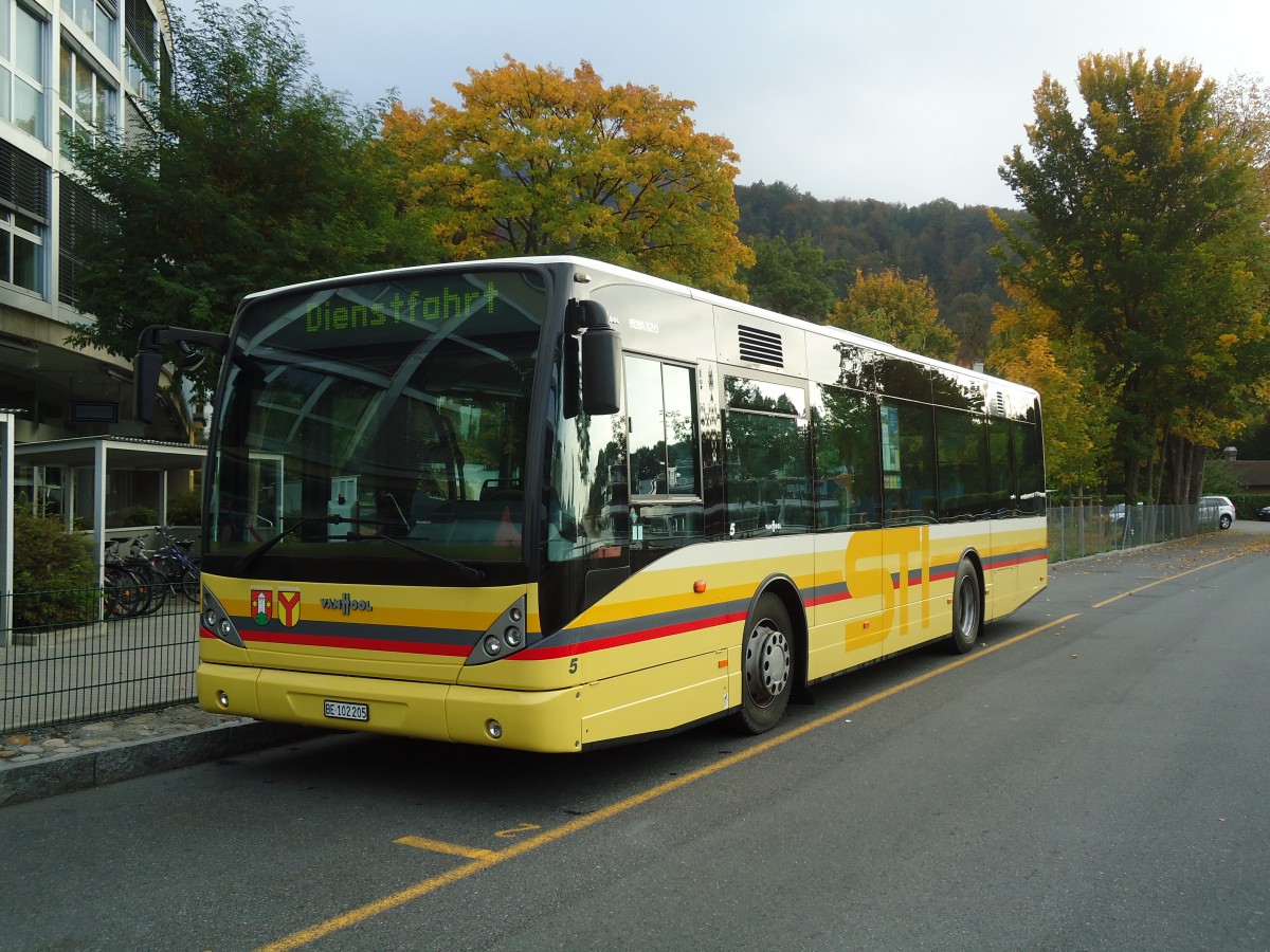 (130'292) - STI Thun - Nr. 5/BE 102'205 - Van Hool (ex Moser, Teuffenthal; ex Burri, Teuffenthal) am 10. Oktober 2010 bei der Schifflndte Thun