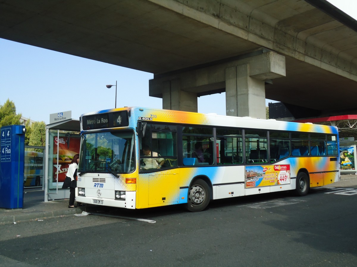 (130'565) - RTM Marseille - Nr. 720/1608 SM 13 - Mercedes am 15. Oktober 2010 in Marseille, La Rose