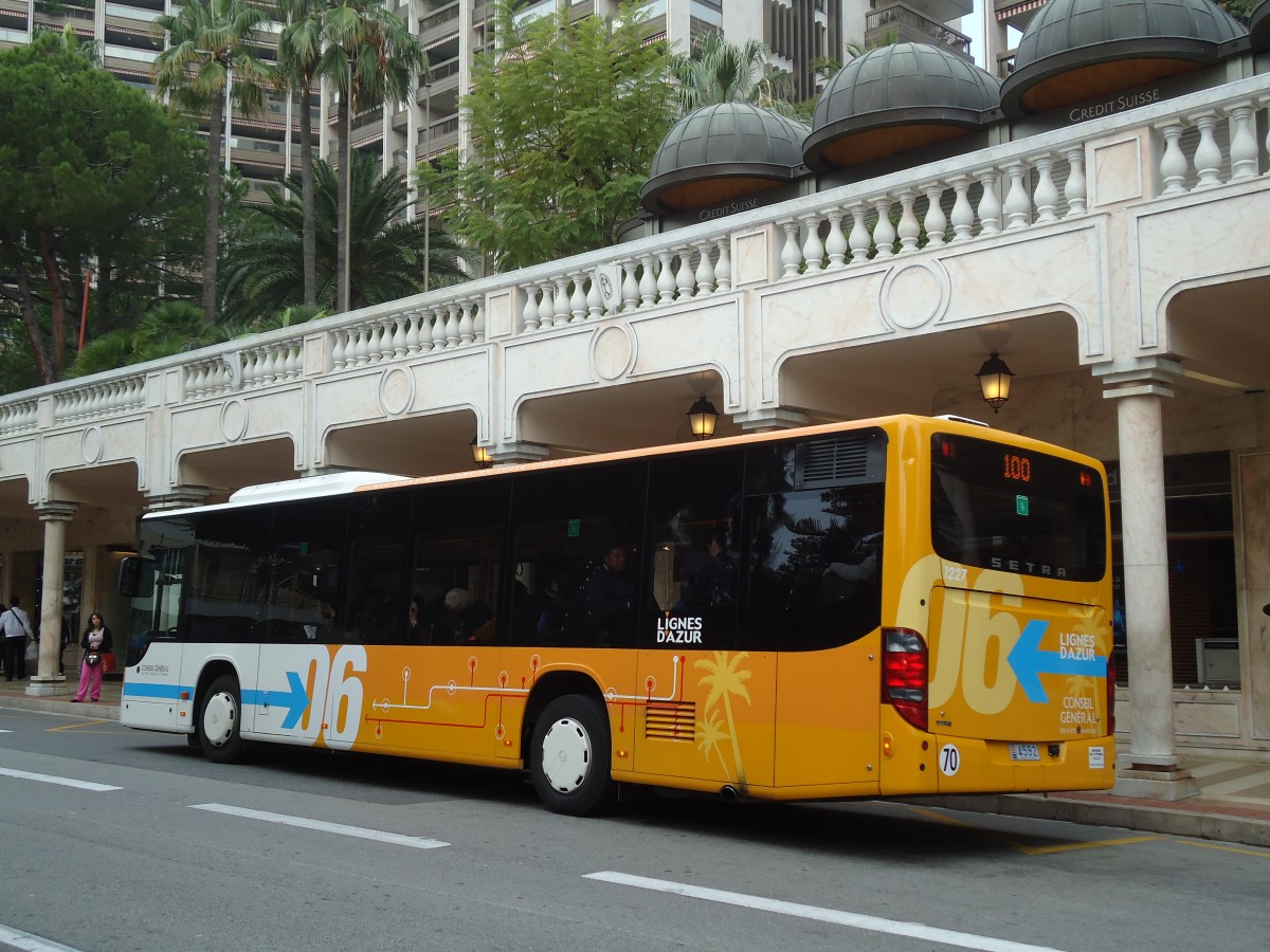 (130'647) - Lignes d'Azur, Nice - Nr. 1227/4592 - Setra am 16. Oktober 2010 in Monaco, Casino