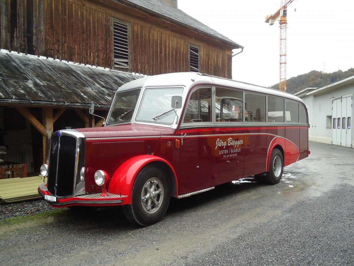 (130'785) - Biegger, Uster - Nr. 2/GL 1393 - Saurer/Lauber (ex Tlverbier, Verbier Nr. 2; ex Werkbus; ex Rey, Ayent) am 24. Oktober 2010 in Ziegelbrcke, Museum