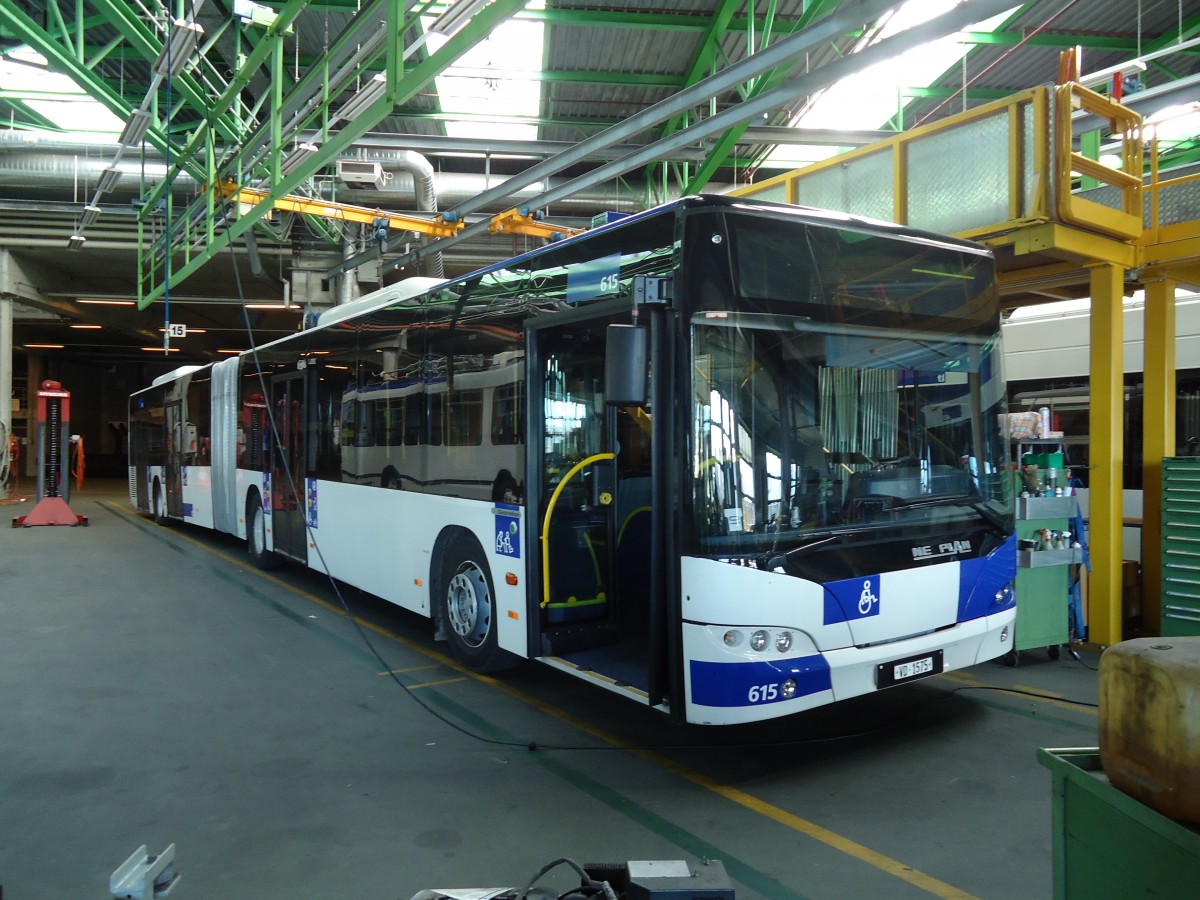 (130'919) - TL Lausanne - Nr. 615/VD 1575 - Neoplan am 13. November 2010 in Lausanne, Dpt Prlaz