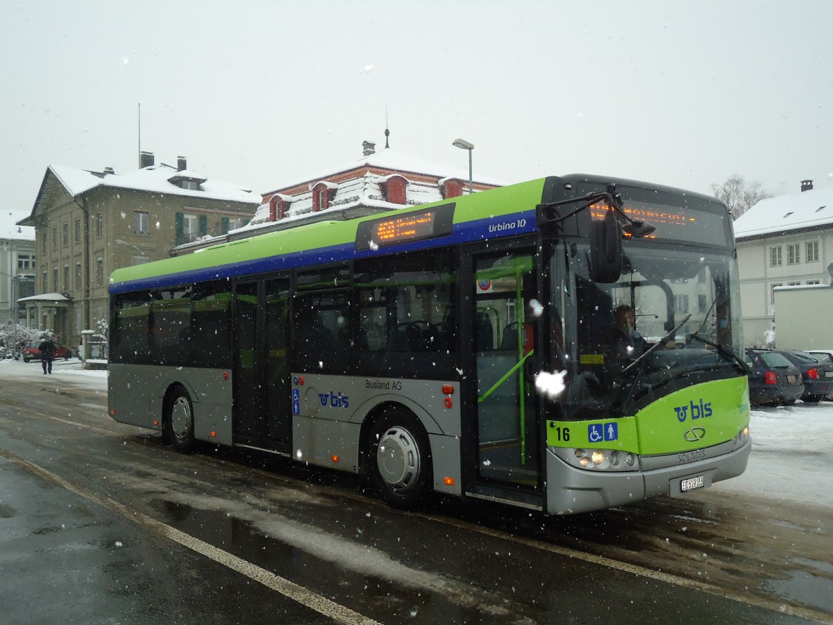 (131'713) - Busland, Burgdorf - Nr. 16/BE 619'158 - Solaris am 28. Dezember 2010 beim Bahnhof Burgdorf