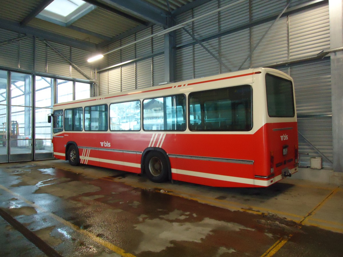 (131'742) - Busland, Burgdorf - Nr. 23/BE 371'486 - Volvo/Lauber (ex AAGK Koppigen Nr. 3) am 28. Dezember 2010 in Langnau, Garage