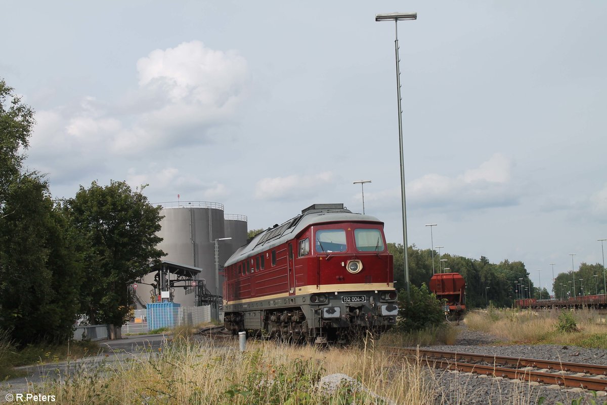 132 004 beim Tanklager in Marktredwitz. 08.08.19