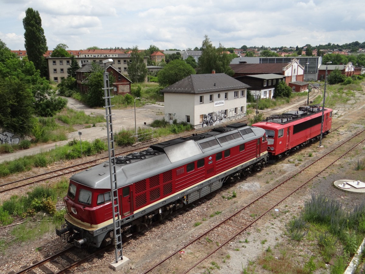 132 158 und 155 078 der LEG waren am 16.06.14 in Gera Hbf zusehen. 
