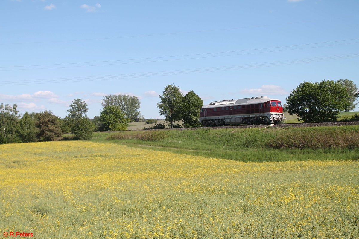 132 426 Lz Unterwegs vom SEM Chemnitz nach Cheb/Eger um ein LovoChemie Düngemittelzug zu holen, hier bei Brand bei Marktredwitz. 01.06.20