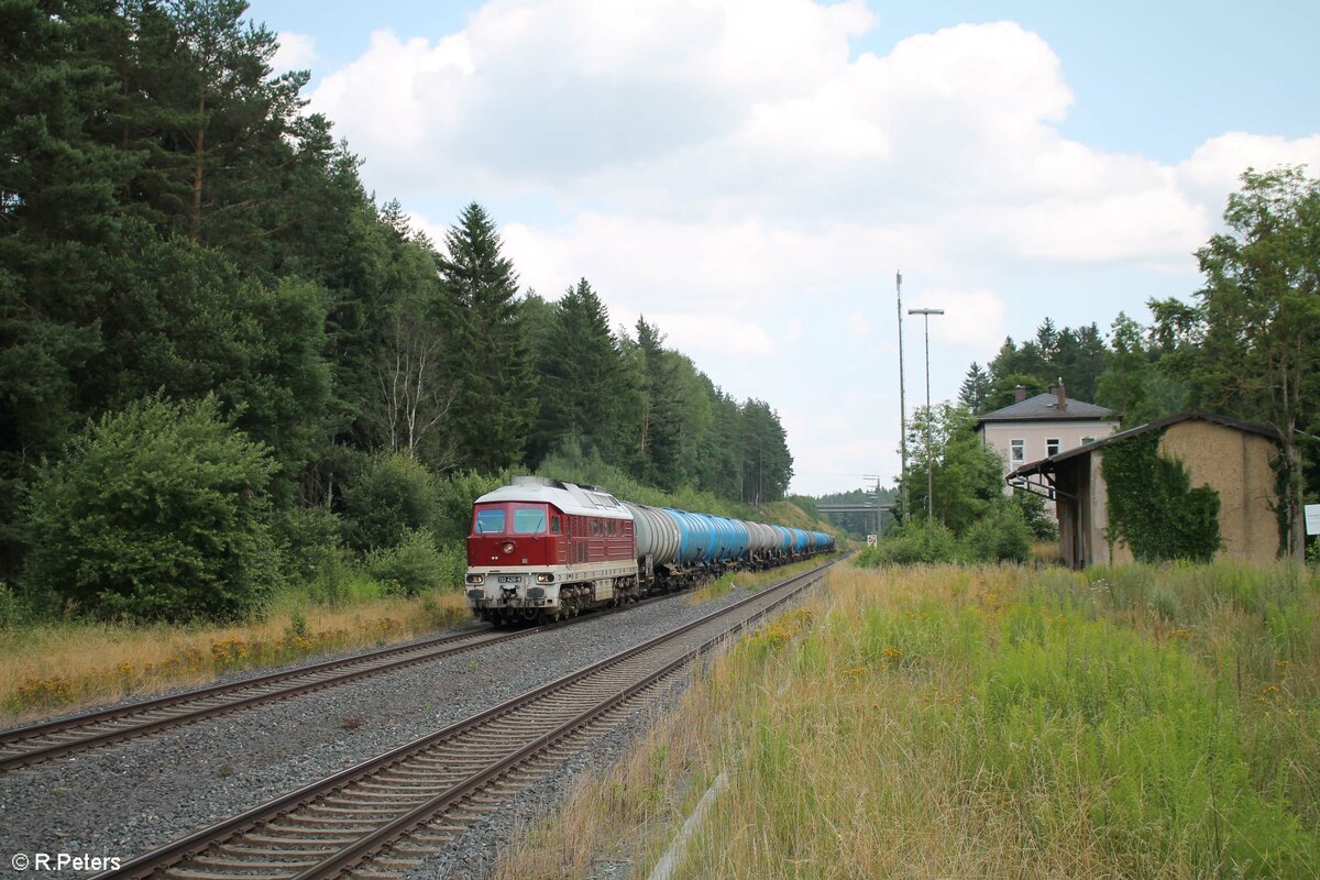 132 426 mit einem Elbtal Umleiter Kesselzug von Cheb nach Hof in Röslau. 22.07.21