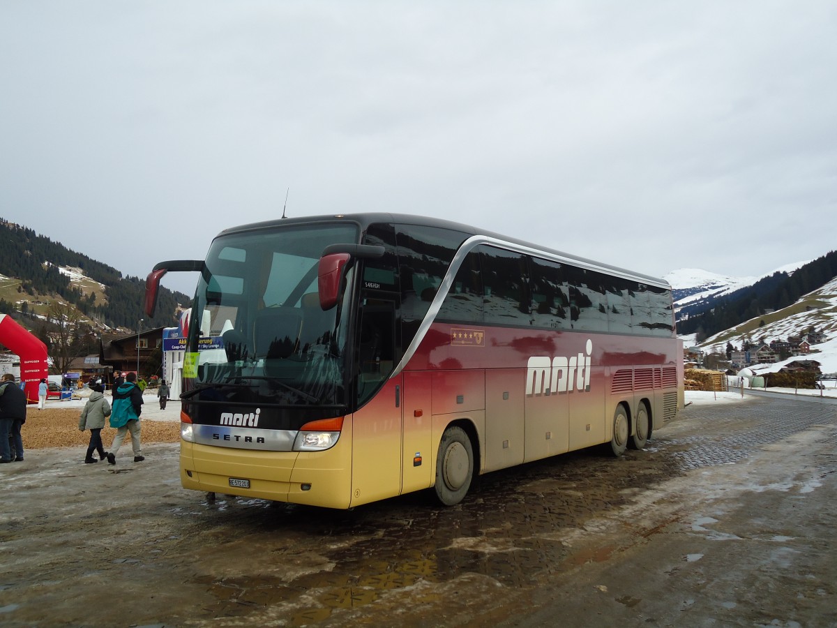 (132'250) - Marti, Kallnach - Nr. 3/BE 572'203 - Setra am 9. Januar 2011 in Adelboden, Weltcup