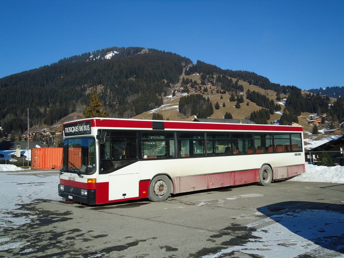 (132'398) - Tlmorgins, Morgins - VS 164'813 - Mercedes (ex VAG Freiburg/D Nr. 829) am 22. Januar 2011 in Morgins, Feuerwehr