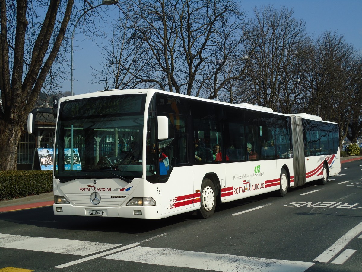 (133'030) - ARAG Ruswil - Nr. 15/LU 15'090 - Mercedes am 11. Mrz 2011 beim Bahnhof Luzern