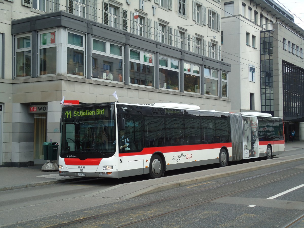 (133'248) - St. Gallerbus, St. Gallen - Nr. 281/SG 198'281 - MAN am 13. April 2011 in St. Gallen, Marktplatz