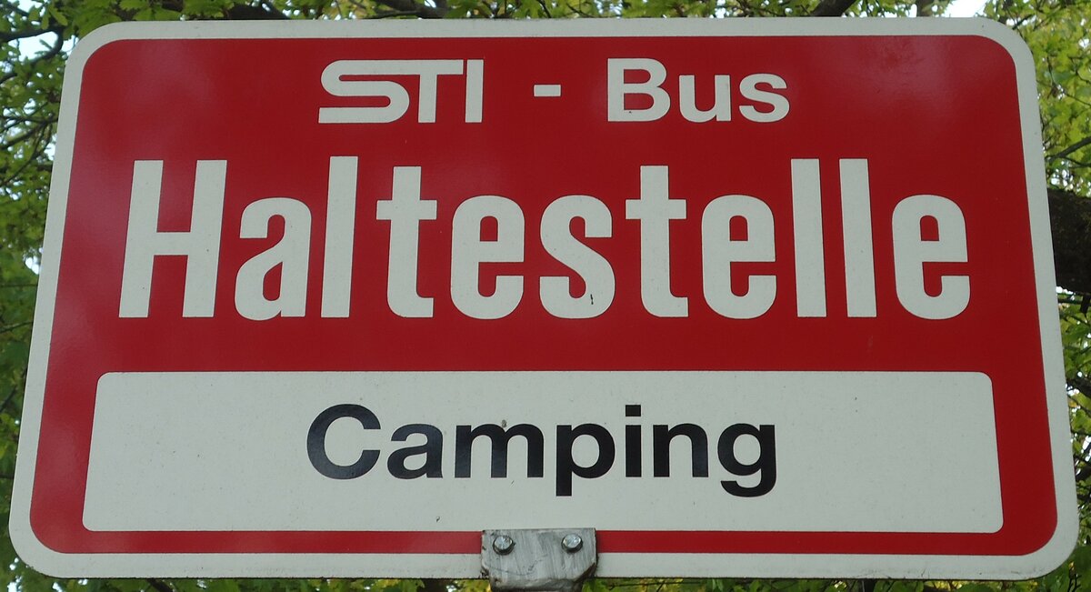 (133'349) - STI-Haltestellenschild - Gwatt, Camping - am 21. April 2011