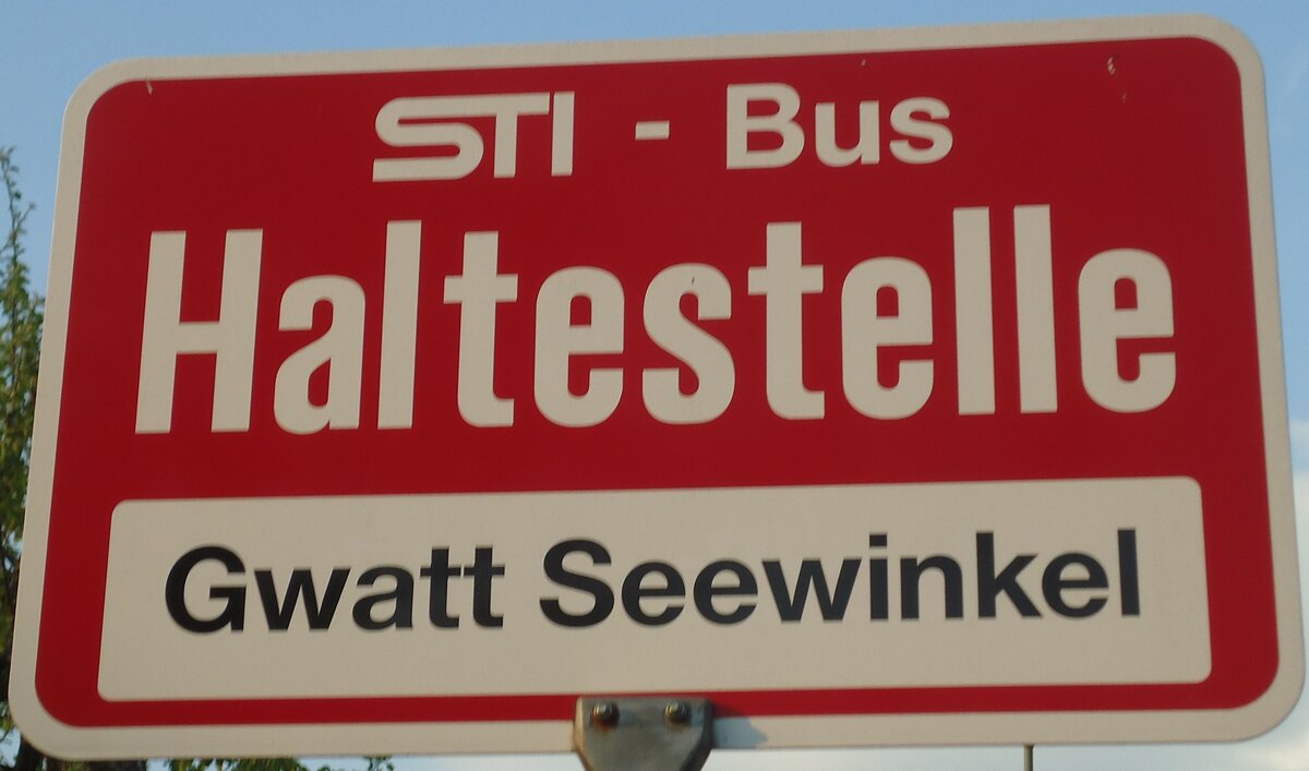 (133'350) - STI-Haltestellenschild - Gwatt, Gwatt Seewinkel - am 21. April 2011