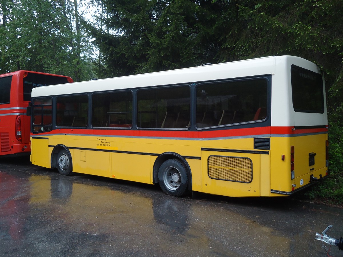 (133'579) - Ueltschi, Zweisimmen - MAN/Lauber (ex Thepra, Stans Nr. 22; ex TSB Seelisberg) am 11. Mai 2011 in Zweisimmen, Schwimmbad