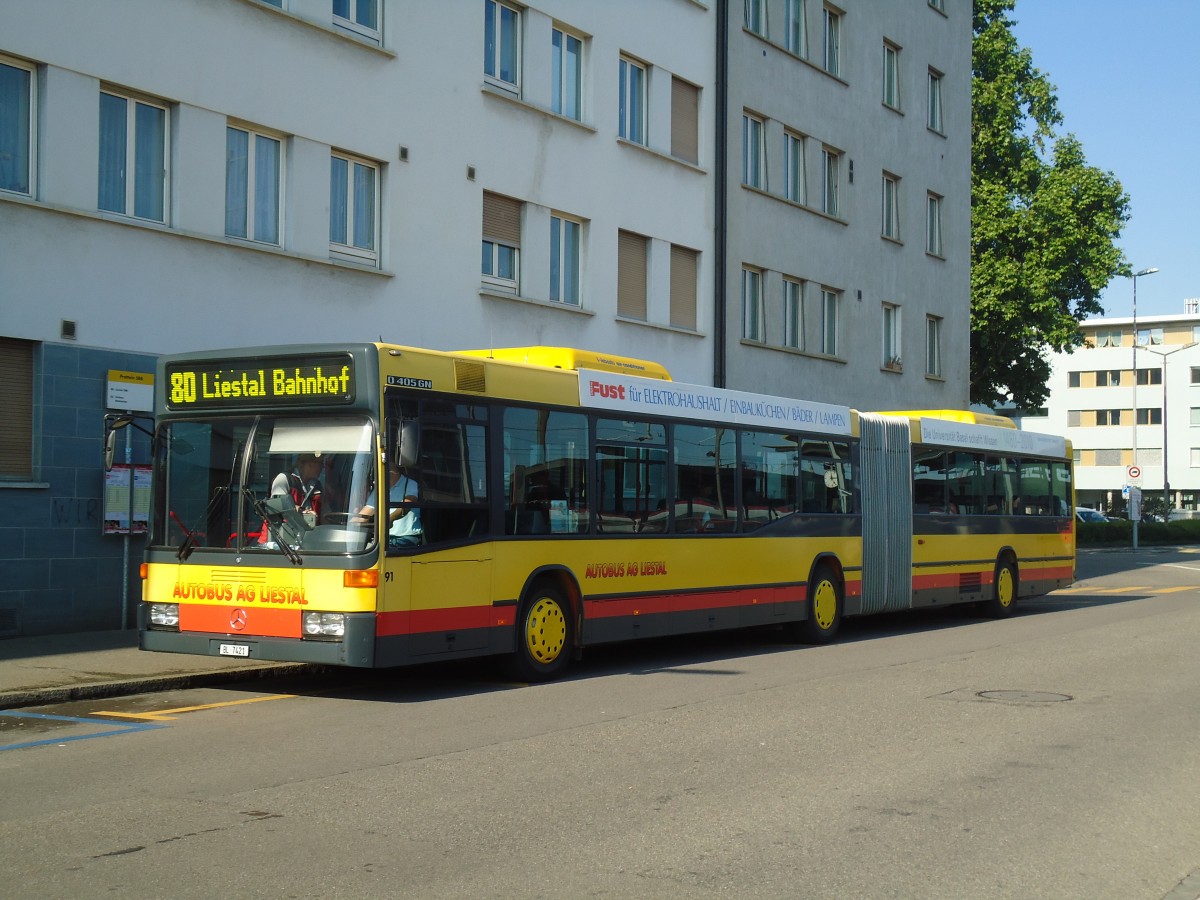 (133'679) - AAGL Liestal - Nr. 91/BL 7421 - Mercedes am 16. Mai 2011 beim Bahnhof Pratteln