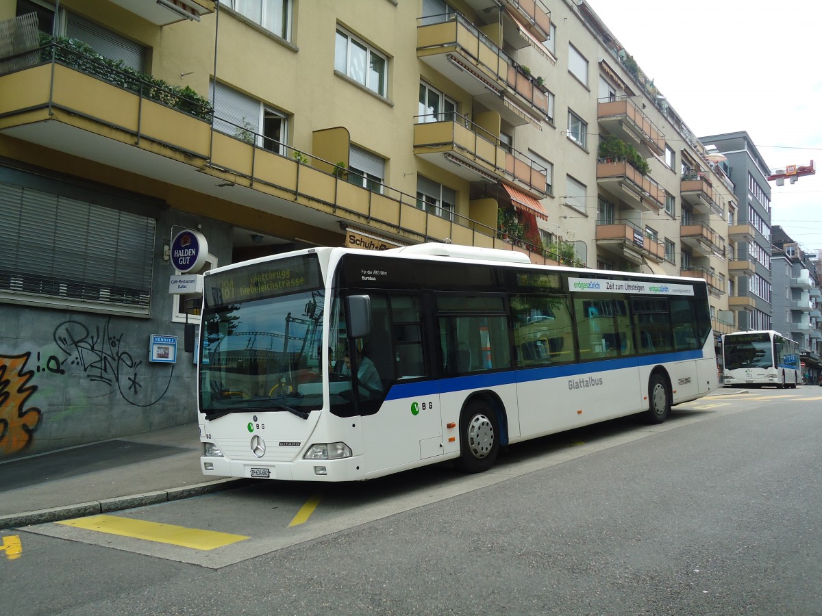 (134'871) - VBZ Zrich - Nr. 52/ZH 634'602 - Mercedes (ex Frhlich, Zrich Nr. 602) am 10. Juli 2011 beim Bahnhof Zrich-Oerlikon