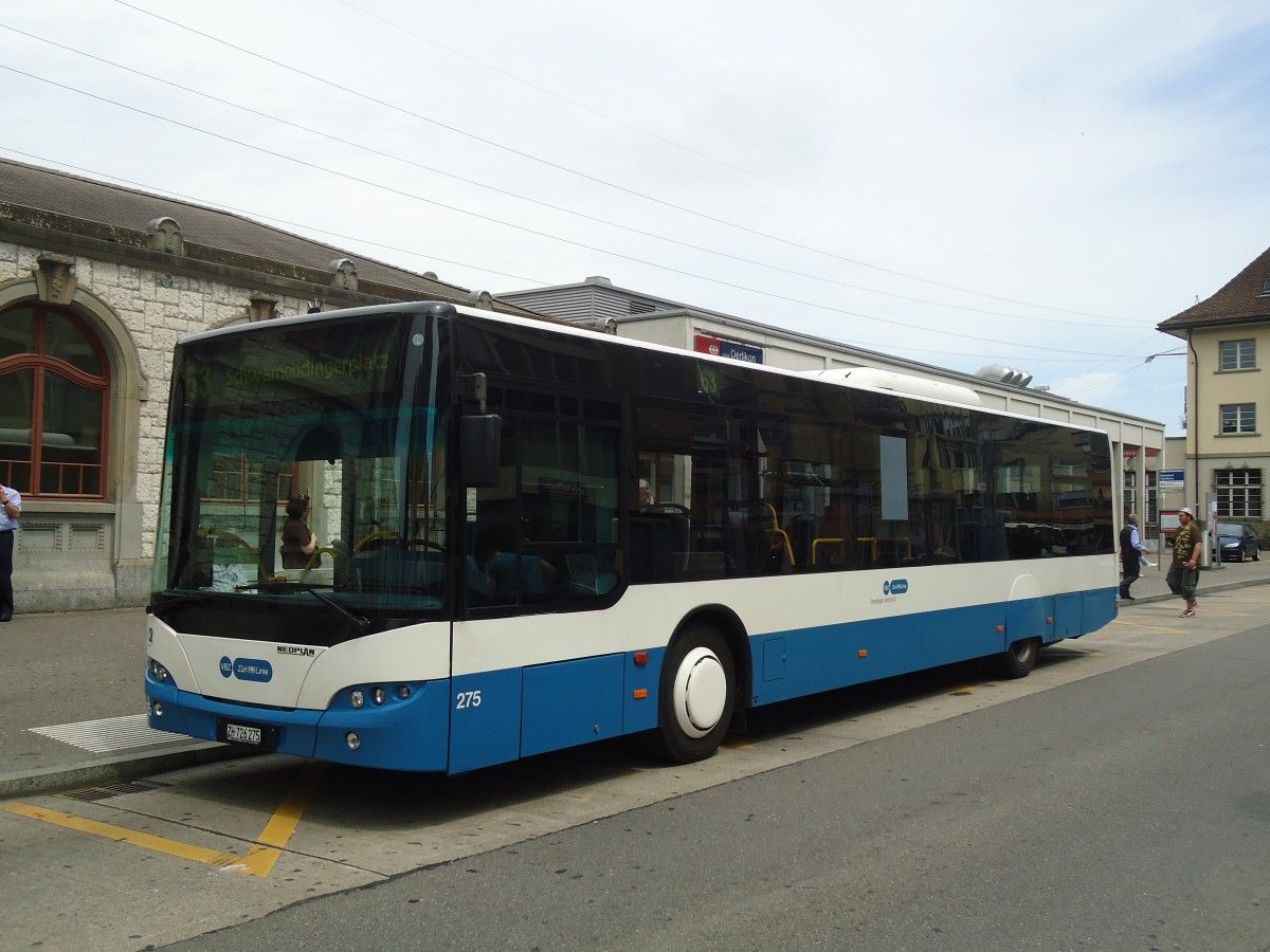 (134'874) - VBZ Zrich - Nr. 275/ZH 726'275 - Neoplan am 10. Juli 2011 beim Bahnhof Zrich-Oerlikon