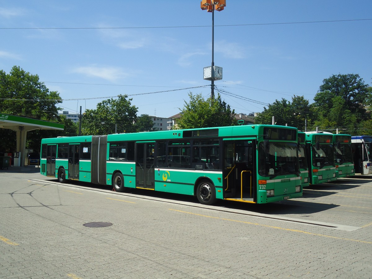 (135'069) - TL Lausanne (BVB 732) - Nr. 645/BS 3232 - Mercedes (ex VAG Freiburg/D Nr. 928) am 12. Juli 2011 in Lausanne, Dpt Borde