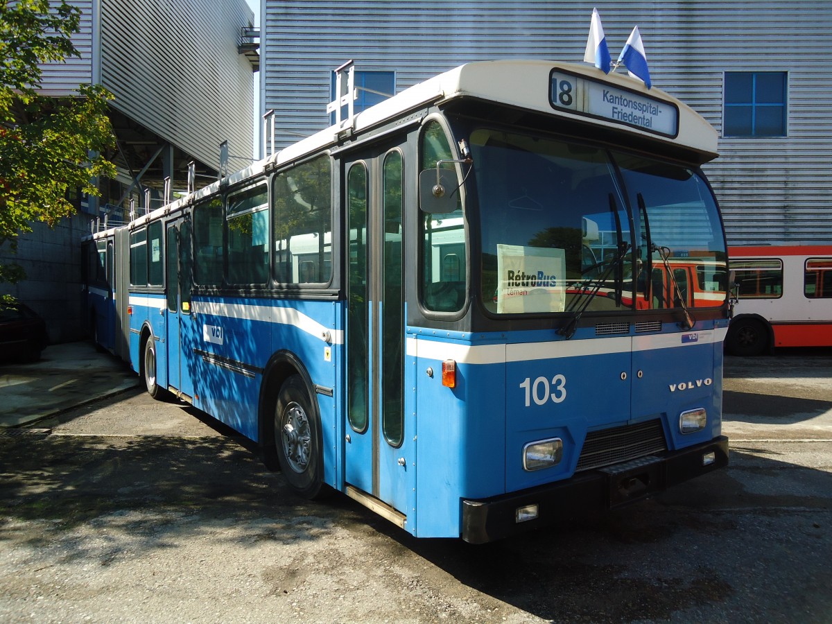 (135'572) - VBL Luzern (Rtrobus) - Nr. 103 - Volvo/Hess am 20. August 2011 in Moudon, Rtrobus