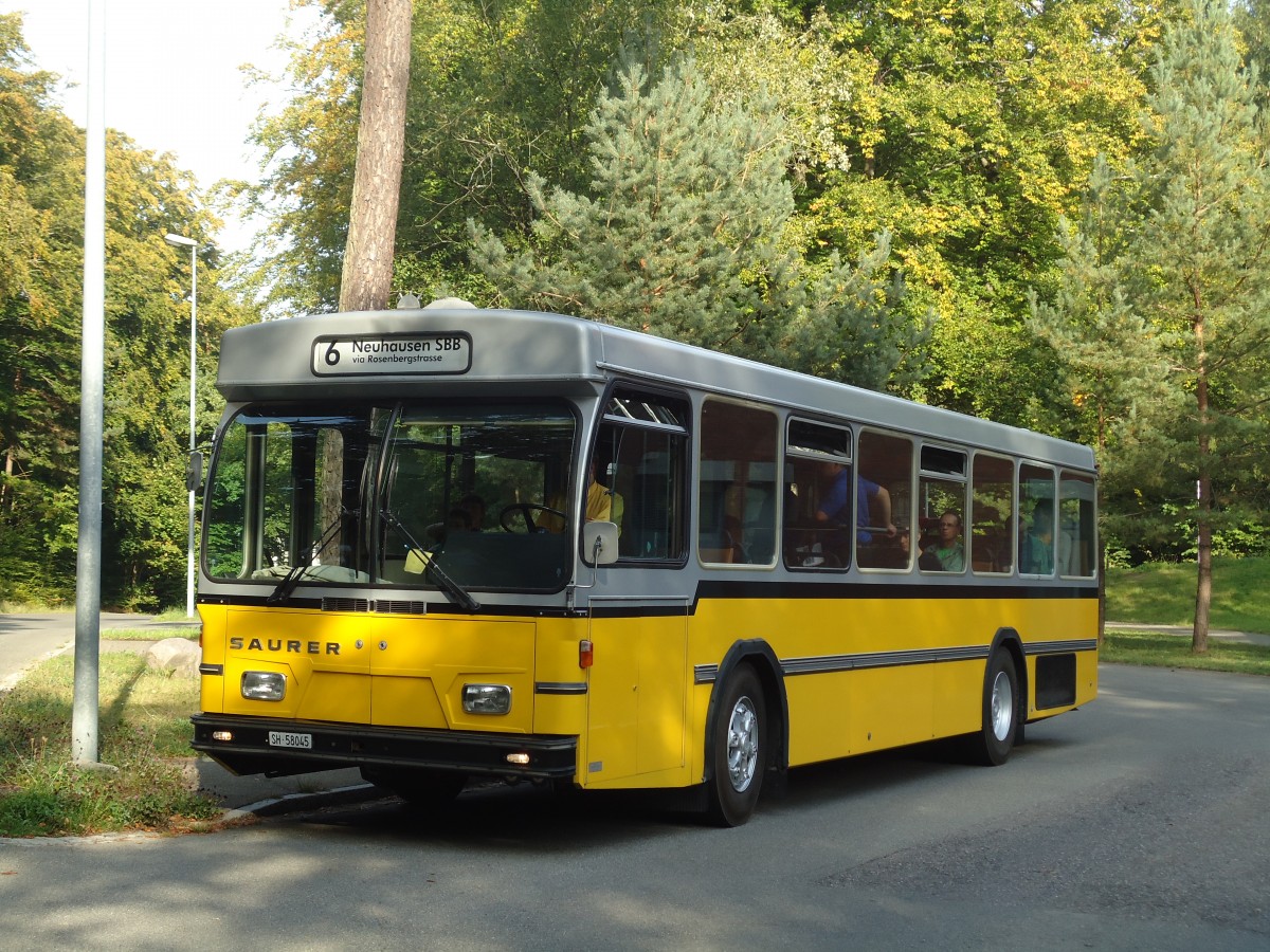 (136'236) - Wanner, Schleitheim - SH 58'045 - Saurer/Hess (ex Ruklic, Schaffhausen; ex VBSH Schaffhausen Nr. 40; ex VBSH Schaffhausen Nr. 19) am 25. September 2011 in Schaffhausen, Geriatriezentrum