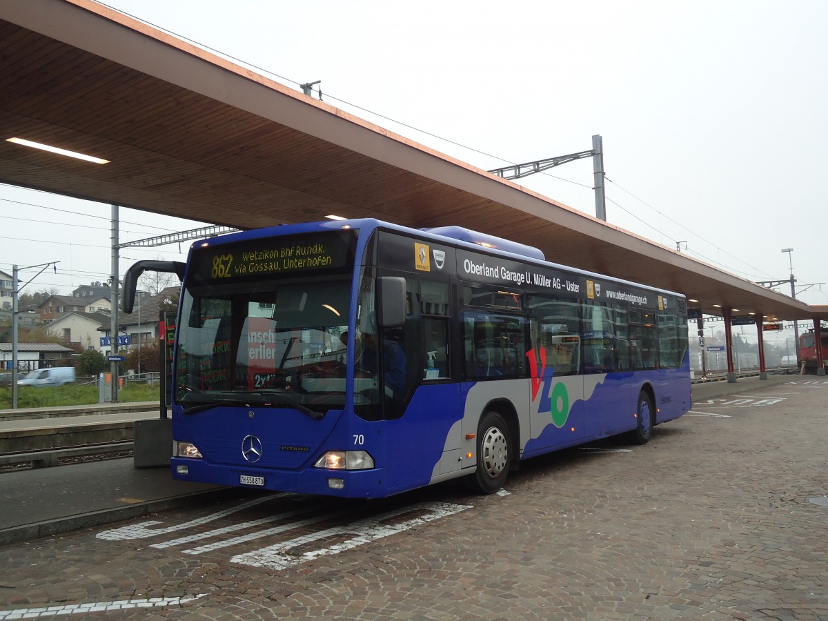 (136'916) - VZO Grningen - Nr. 70/ZH 558'870 - Mercedes am 24. November 2011 beim Bahnhof Wetzikon