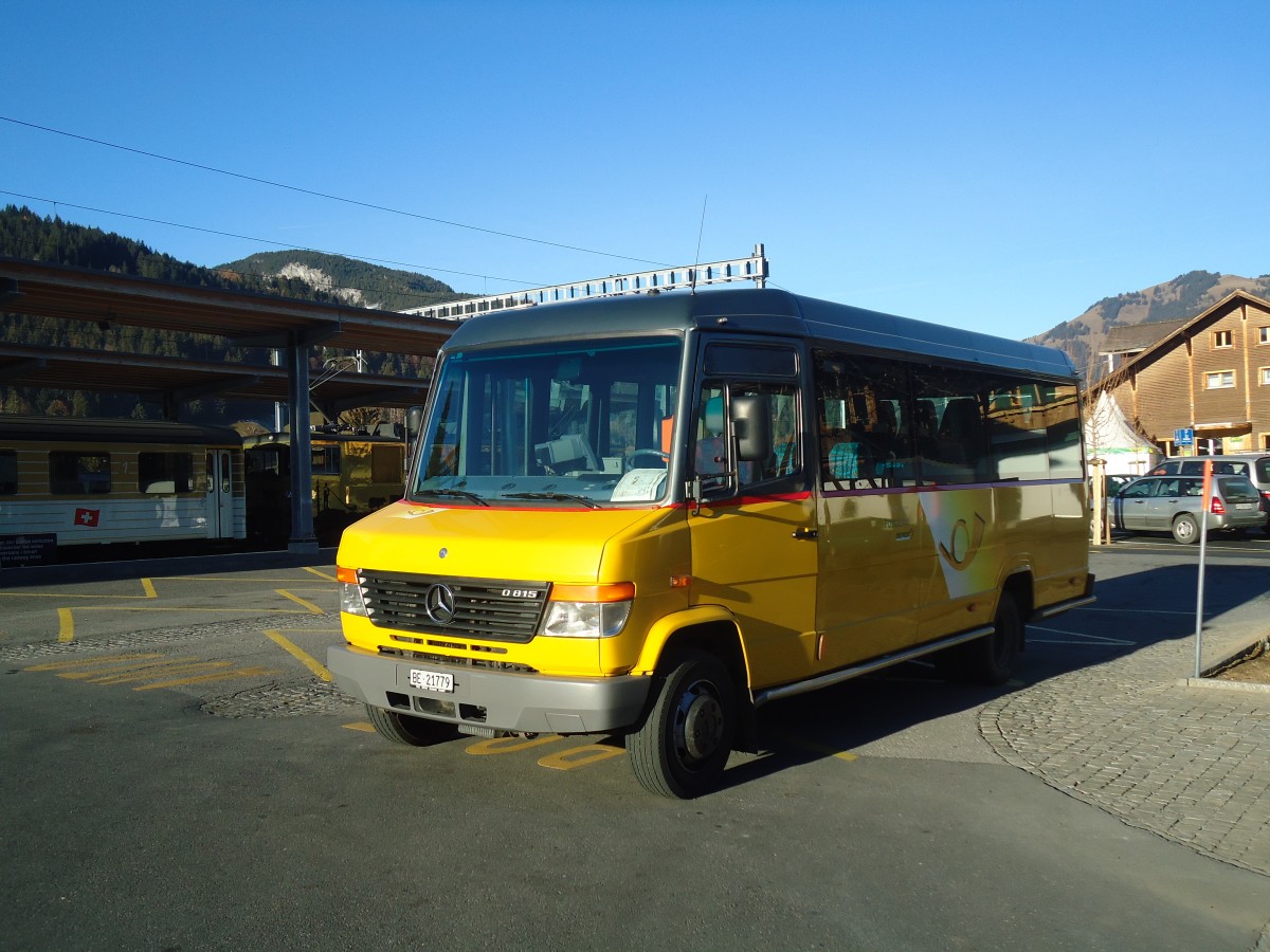 (136'996) - Kbli, Gstaad - BE 21'779 - Mercedes am 25. November 2011 beim Bahnhof Gstaad