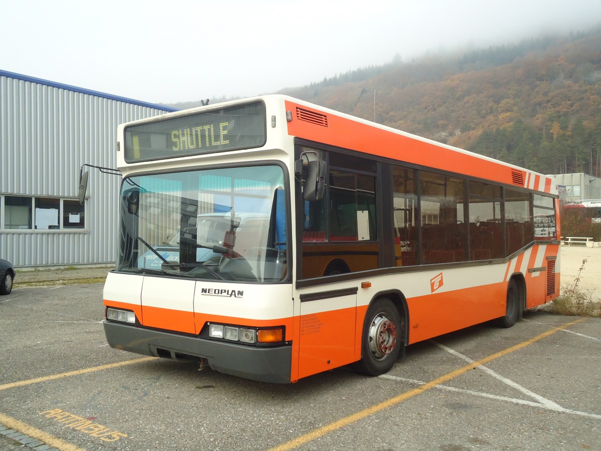 (137'028) - RATP, Satigny - Nr. 58 - Neoplan (ex Dupraz, Genve Nr. 58) am 26. November 2011 in Biel, Rattinbus