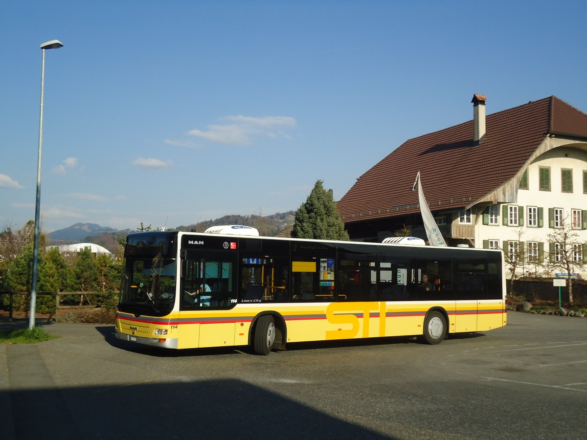 (138'416) - STI Thun - Nr. 114/BE 700'114 - MAN am 2. April 2012 in Steffisburg, Alte Bernstrasse