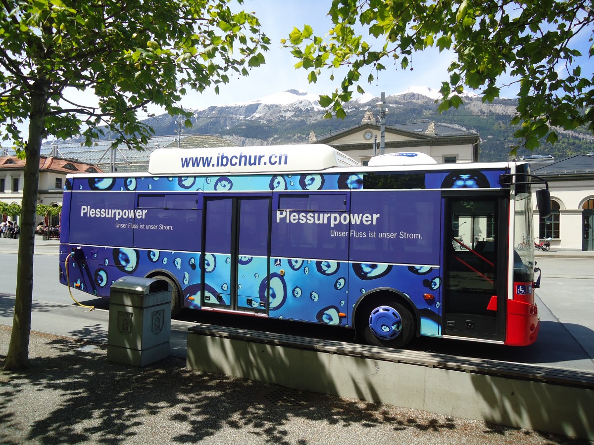 (138'914) - SBC Chur - Nr. 17/GR 97'517 - Otokar/Gpbus am 17. Mai 2012 beim Bahnhof Chur