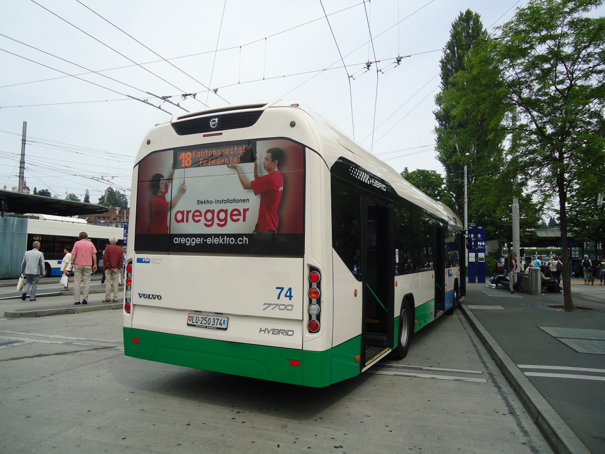 (139'122) - VBL Luzern - Nr. 274/LU 250'374 - Volvo am 27. Mai 2012 beim Bahnhof Luzern