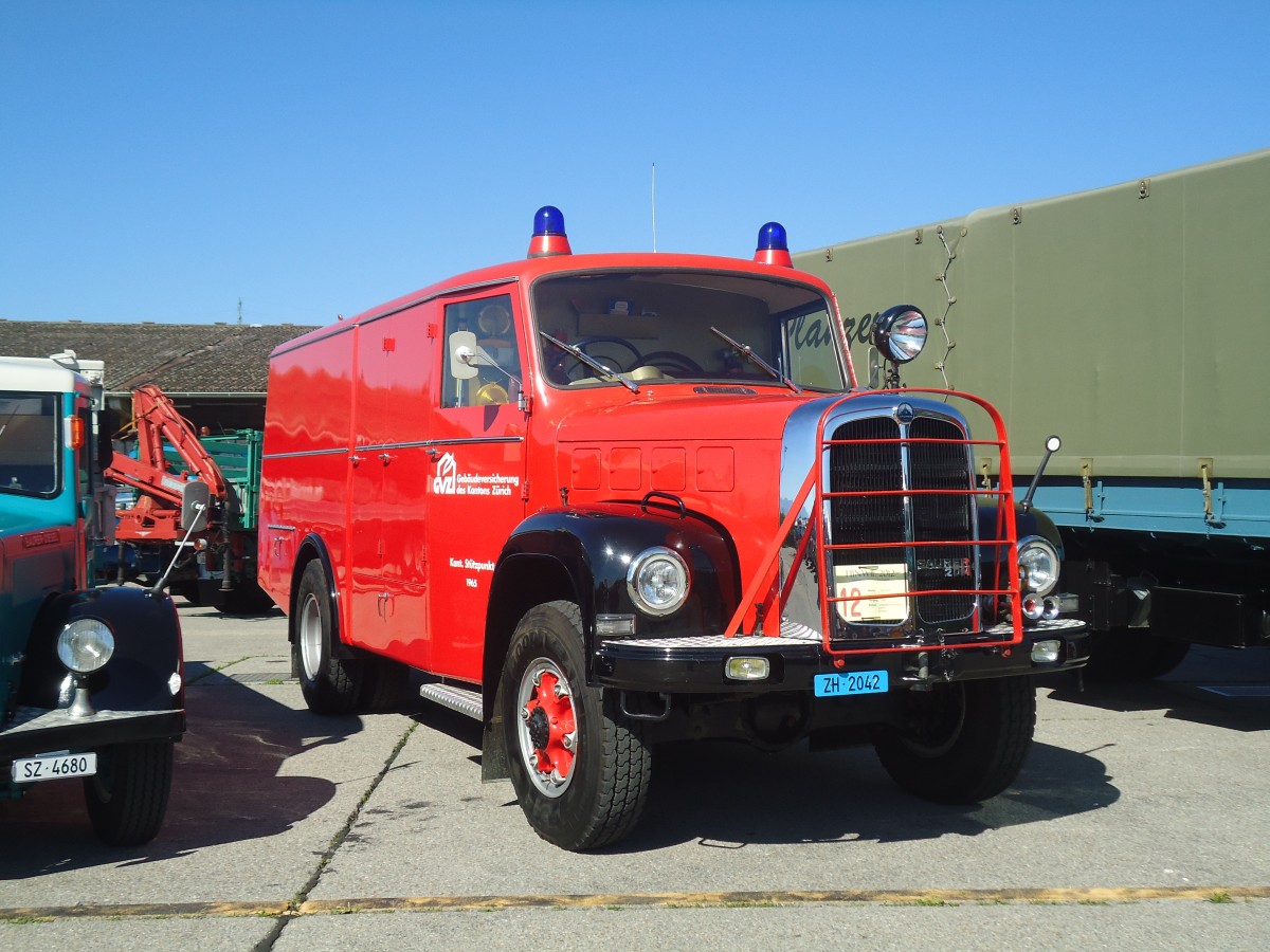 (139'550) - GVZ, Z�rich - ZH 2042 - Saurer am 16. Juni 2012 in Hinwil, AMP