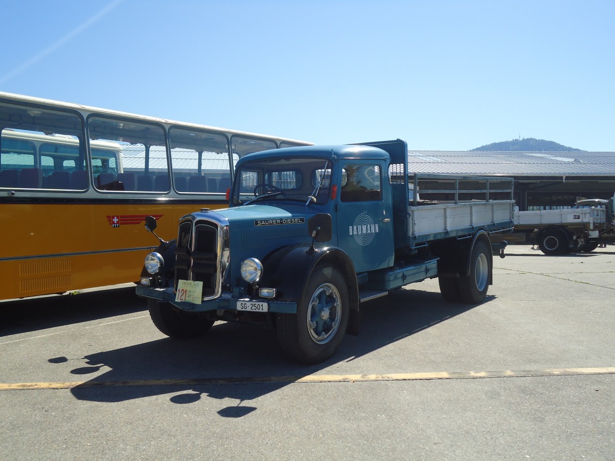 (139'650) - Baumann, R�ti - SG 2501 - Saurer am 16. Juni 2012 in Hinwil, AMP