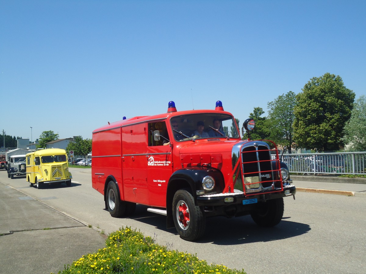 (139'740) - GVZ, Z�rich - ZH 2042 - Saurer am 16. Juni 2012 in Hinwil, AMP