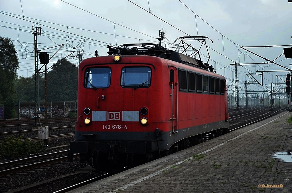 140 678-4 fuhr lz am 30.09.14 durch hh-harburg