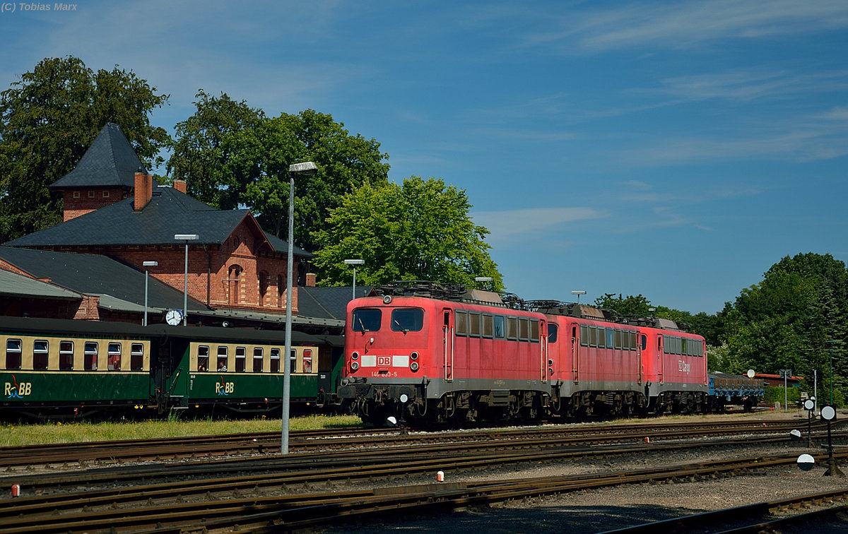 140 833, 140 837 und 140 790 am 22.07.2016 in Putbus