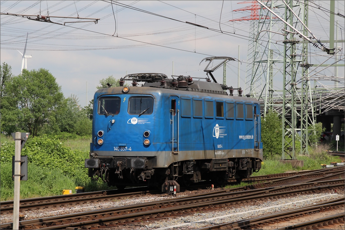 140 857 der EGP auf Solo-Tour am 11.05.18 in Hamburg Dradenau