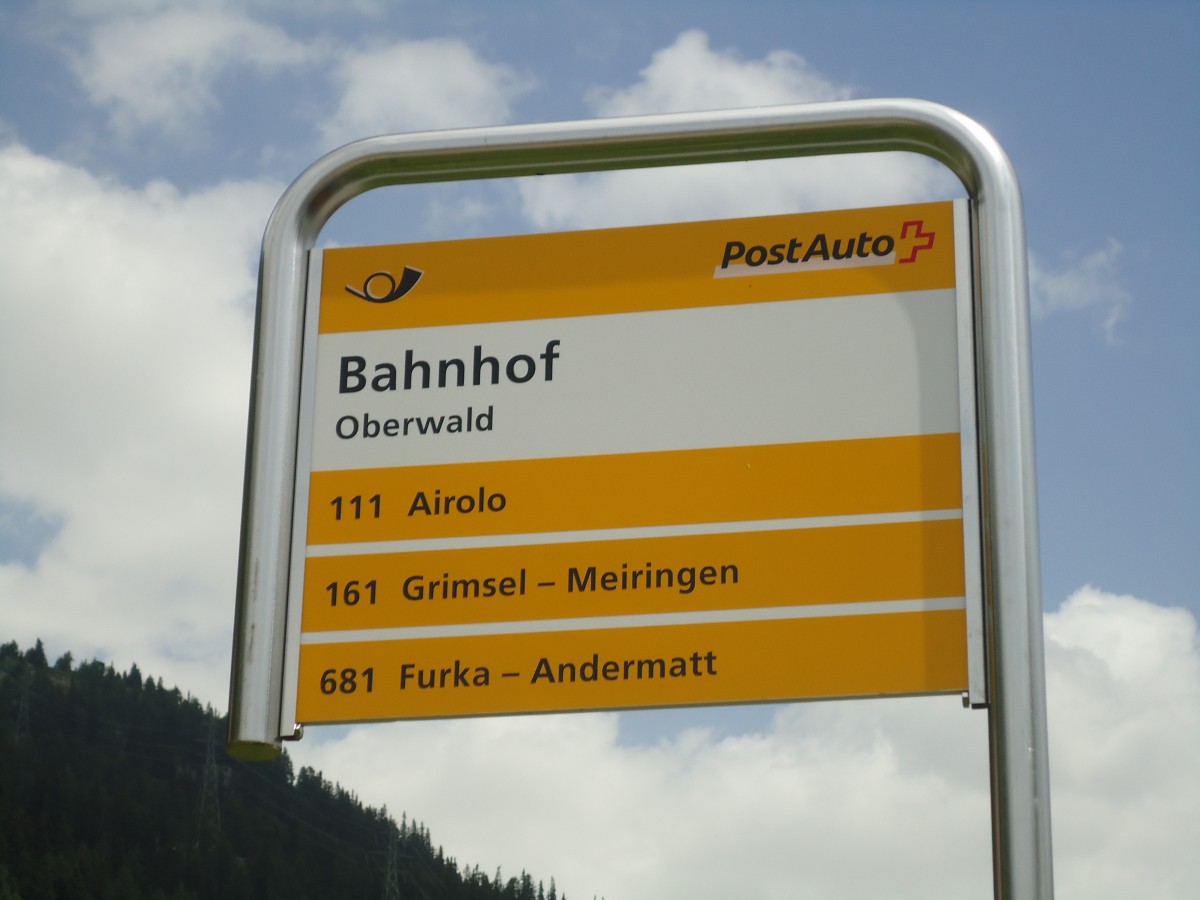 (140'285) - PostAuto-Haltestelle - Oberwald, Bahnhof - am 1. Juli 2012